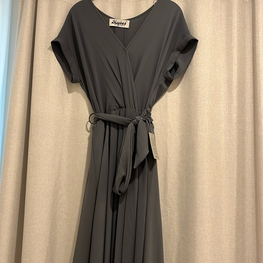 Meghan Los Angeles Gray Maxi Dress